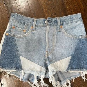 Levi’s shorts
